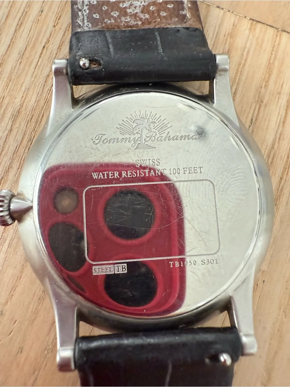 Rare Tommy Bahama men’s stainless steel and black leather watch NEW BATTERY